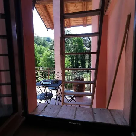 Bauernhof 'rian D'oliva Canelli